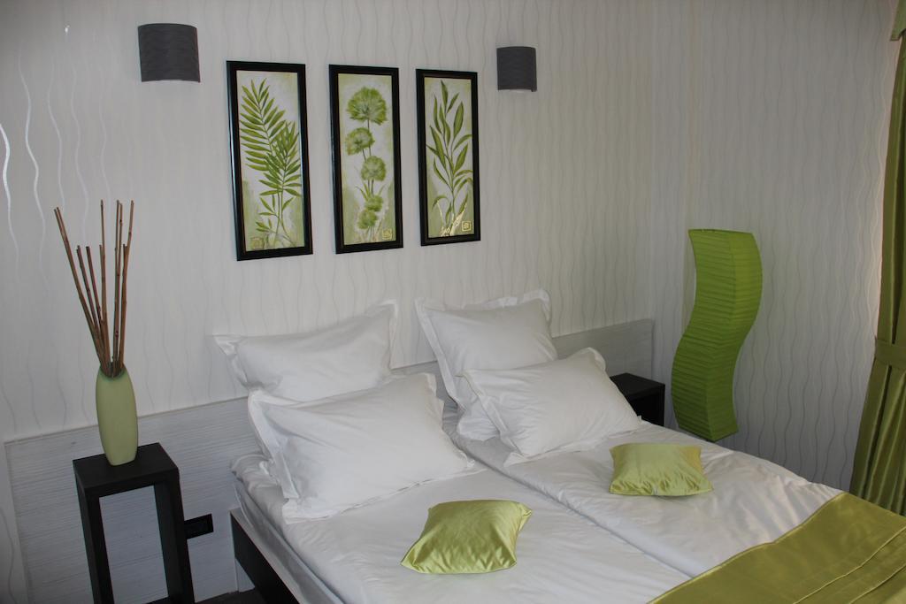 Enigma Pension Târgu Jiu Chambre photo