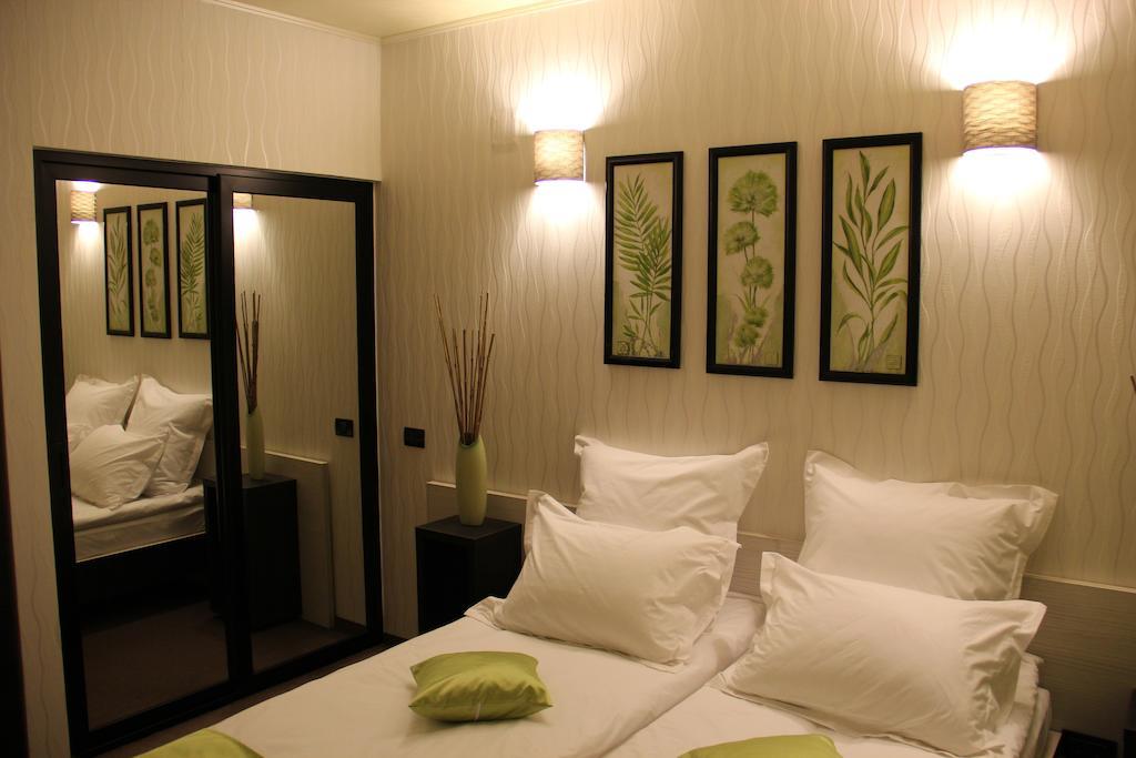 Enigma Pension Târgu Jiu Chambre photo